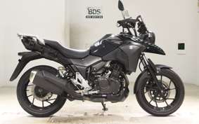 SUZUKI Vｽﾄﾛｰﾑ250