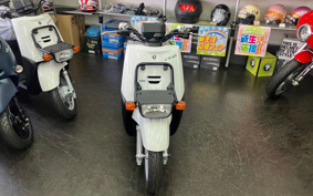 YAMAHA  GEAR  PARKING  STAND  UA08J