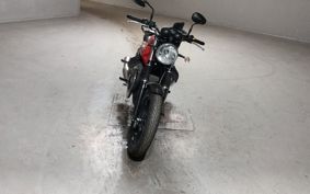 MOTO GUZZI V7 STONE 2014 LW