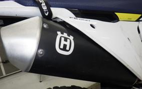 HUSQVARNA FE250