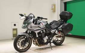 HONDA CB1300SB SUPER BOLDOR 2018 SC54