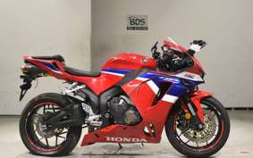HONDA CBR600RR 2024 PC40
