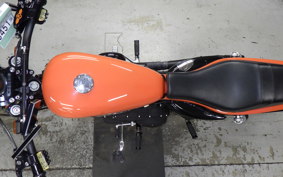 OTHER +HD. XL883R 2005