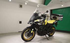 SUZUKI Vｽﾄﾛｰﾑ1000XTA 2019 VU51A