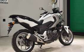 HONDA NC750X DCT LD 2016 RC90