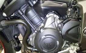 TRIUMPH STREET TRIPLE RS 2019