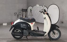 HONDA CREA SCOOPY AF55