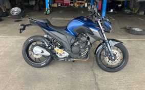 YAMAHA FZ25 RG42