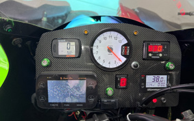 KAWASAKI ZRX1200DAEG FE 2016 ZRT20D