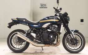 KAWASAKI Z900RS 2023 ZR900K