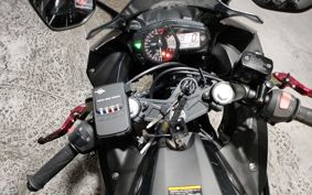 YAMAHA YZF-R25 RG10J