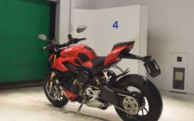 DUCATI STREETFIGHTER V4 S 2023
