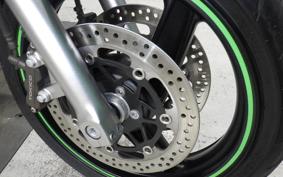 KAWASAKI ZRX400 2005 ZR400E