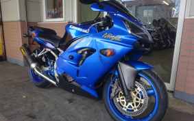 KAWASAKI ZX900R NINJA 2000 00E013