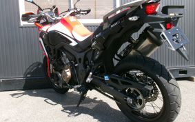 HONDA CFR1000 AfricaTwin 2016 SD04