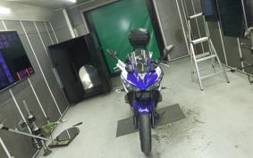 YAMAHA YZF-R25 A RG10J