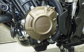 HONDA CB650R E-Clutch 2026 RH17