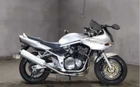 SUZUKI BANDIT1200S 2000 GV77A