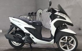 YAMAHA TRICITY 125 SE82J