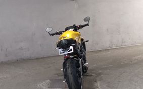 TRIUMPH STREET TRIPLE RS HDA614
