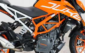KTM 390 DUKE 2018 JPJ40