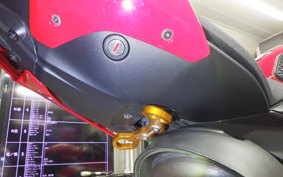 DUCATI PANIGALE V2 2025