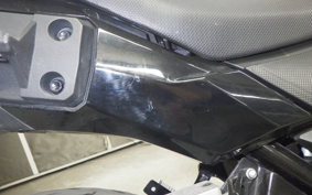 SUZUKI Vｽﾄﾛｰﾑ250 2010