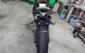 YAMAHA YZF-R1 2011