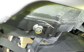 SUZUKI ｼﾞｸｻｰ250SF 1999 ED22B