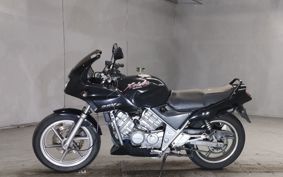 HONDA ZELBIS MC25