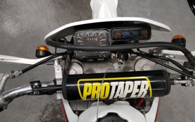 HONDA CRM250R MD24