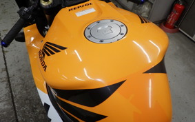 HONDA CBR1000RR 2004 SC57