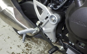 HONDA CB250R MC52