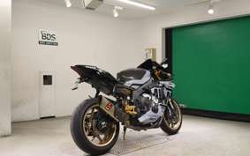 YAMAHA YZF-R1 2016