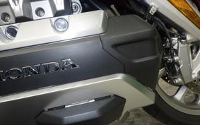 HONDA GL 1800 GOLD WING TOUR DCT 2020 SC79