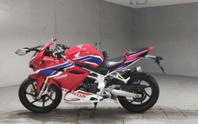 HONDA CBR250RR MC51