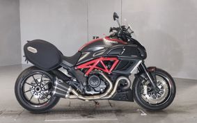 DUCATI DIAVEL CARBON 2012 G100AB