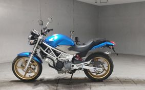 HONDA VTR 250 MC33