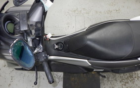 YAMAHA N-MAX 155 A 2017 SG50J