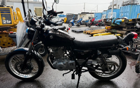 SUZUKI GLASS TRACKER BIG BOY NJ4DA