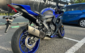 YAMAHA YZF-R7 2023 RM39J