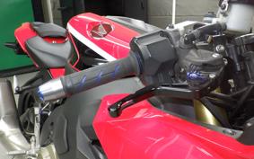 HONDA CBR1000RR GEN 3 2017 SC77
