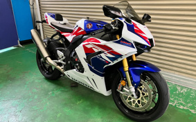 HONDA CBR1000RR-R FB SP 2022 SC82