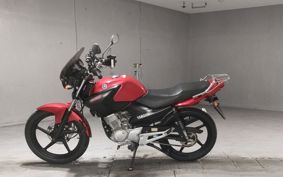 YAMAHA YBR125 RE05