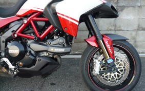 DUCATI  DUCATI M -STROKE RADA1200S PIE KUSUPIKU 2013 ZDMA302JADB