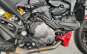 DUCATI MONSTAR 937 2021