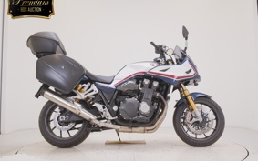 HONDA CB1300SB SUPER BOLDOR SP 2023 SC54