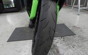 KAWASAKI ZX 10 NINJA R 2011