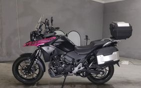 SUZUKI V STROM 250 DS11A