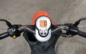 YAMAHA E- VINO  SY11J